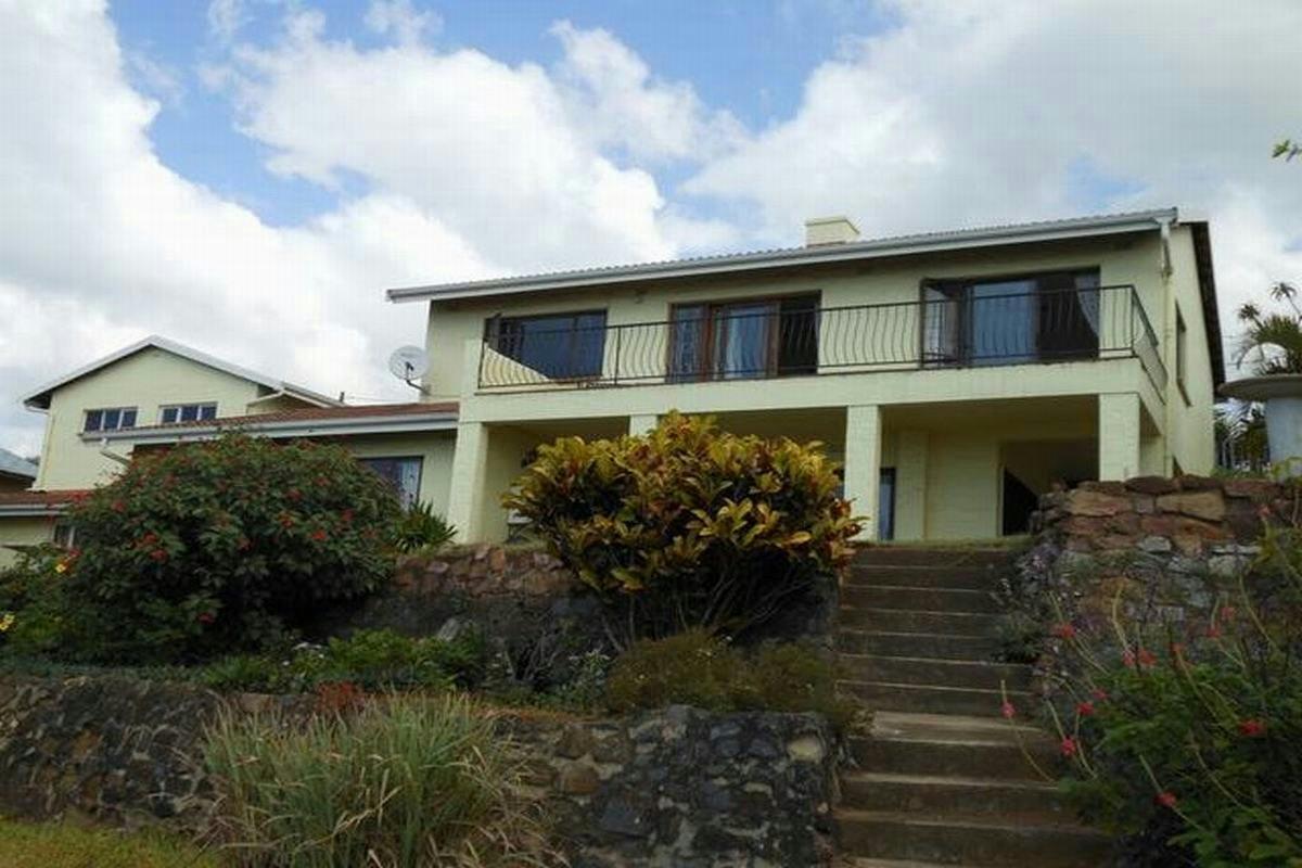 3 Bedroom House for sale in Athlone Park P24112967597