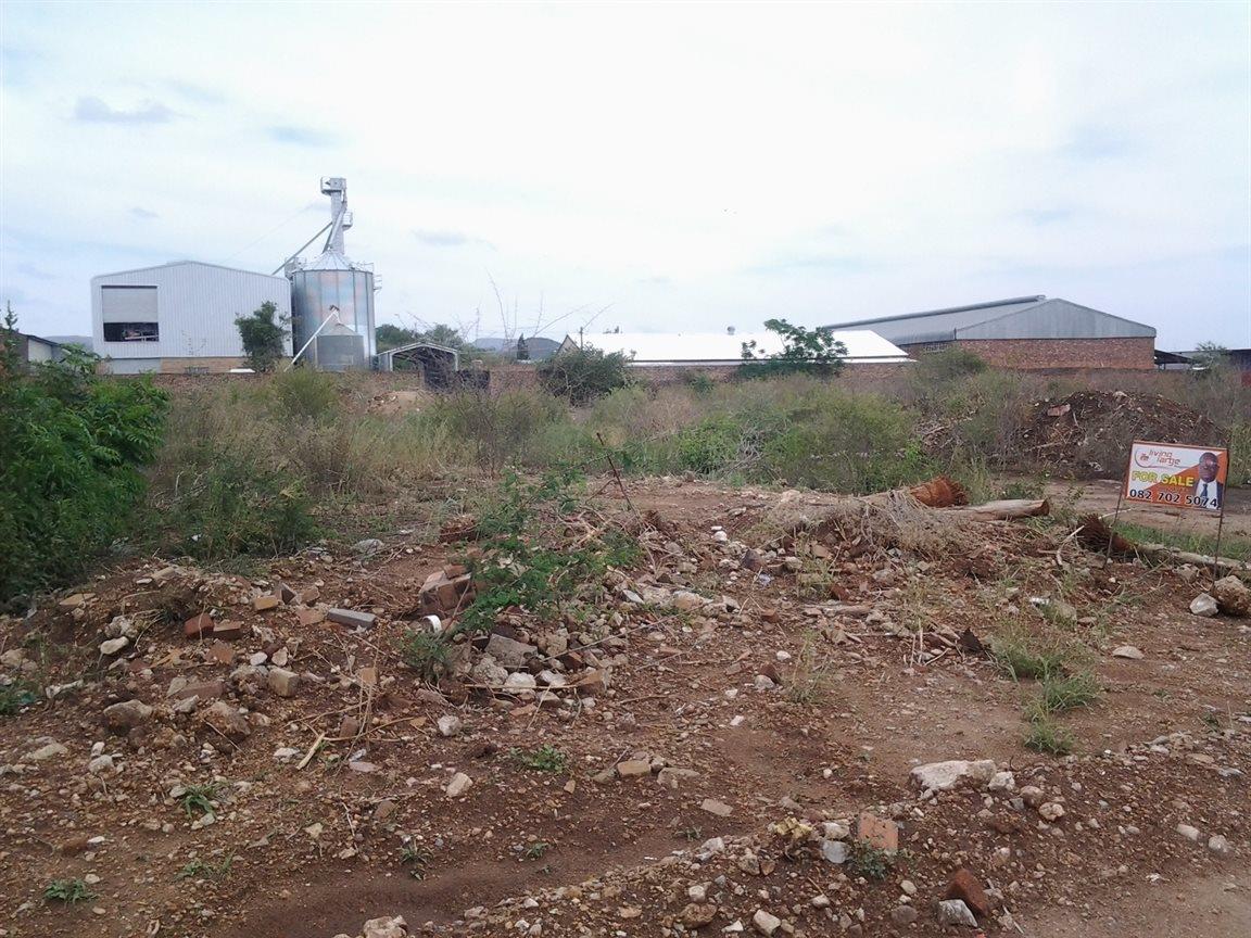 Commercial property for sale in Lebowakgomo P24104521851