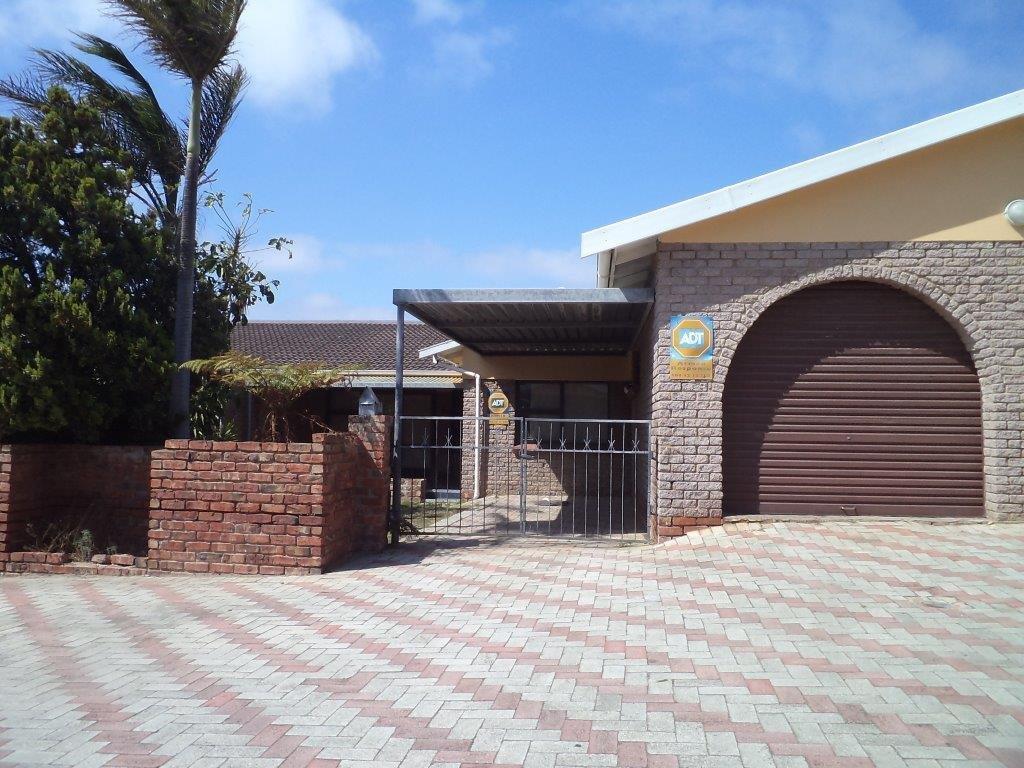 Newton Park Property Townhouses to rent in Newton Park