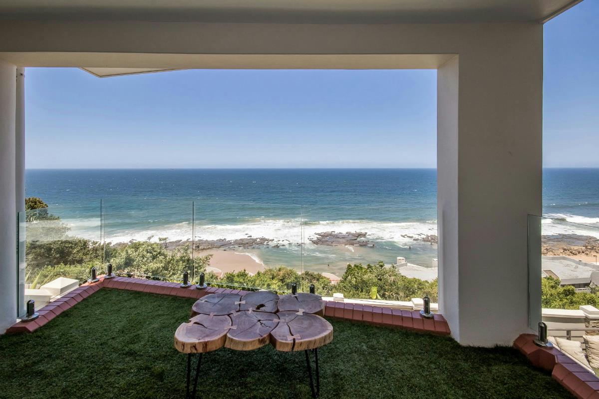 3 Bedroom Apartment / flat to rent in Umdloti Beach 33 North Beach