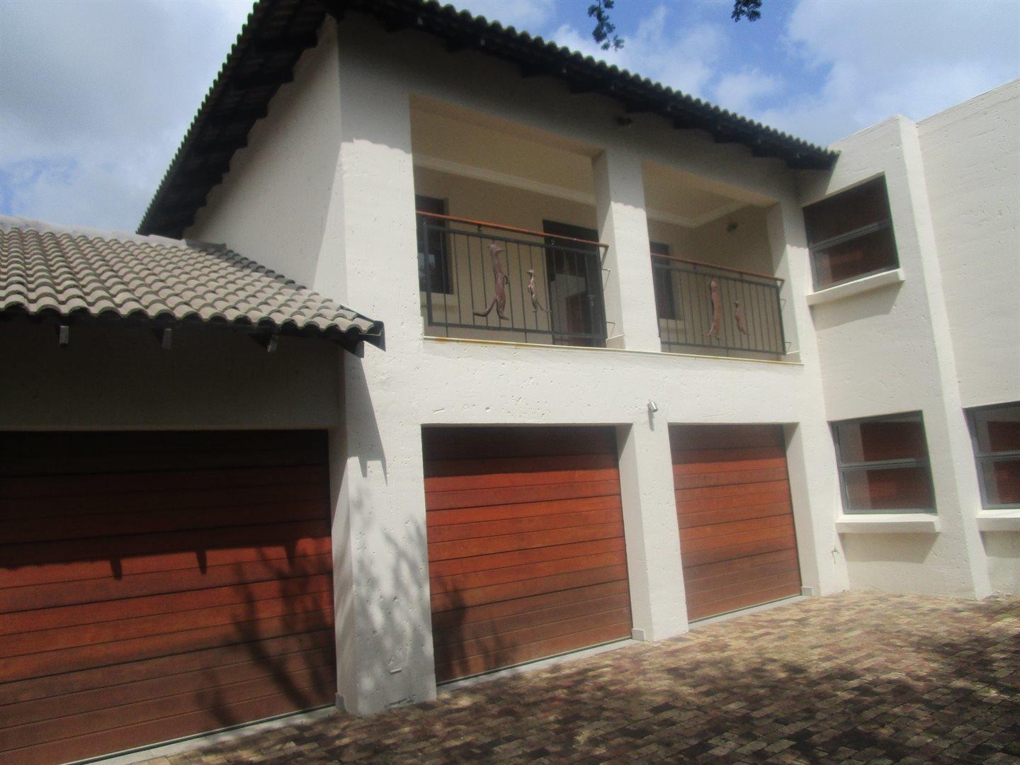 5 Bedroom House for sale in Vaal de Grace Golf Estate P24106069004