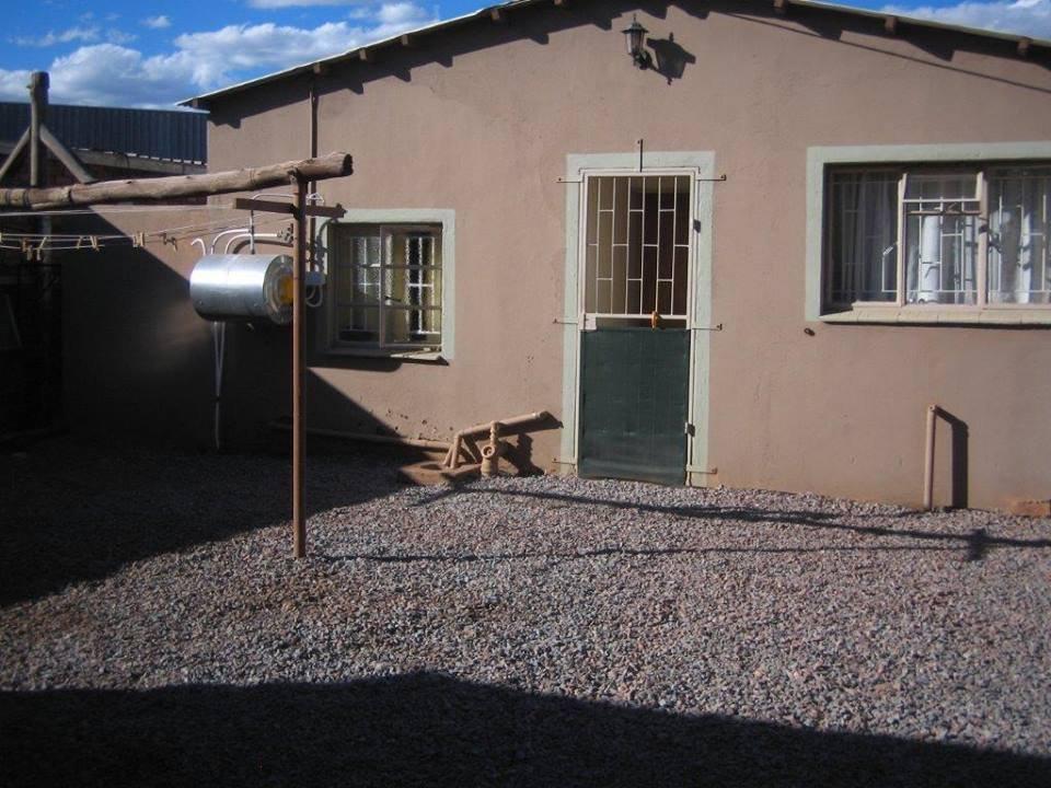Apartments / flats to rent in Postmasburg Postmasburg Property