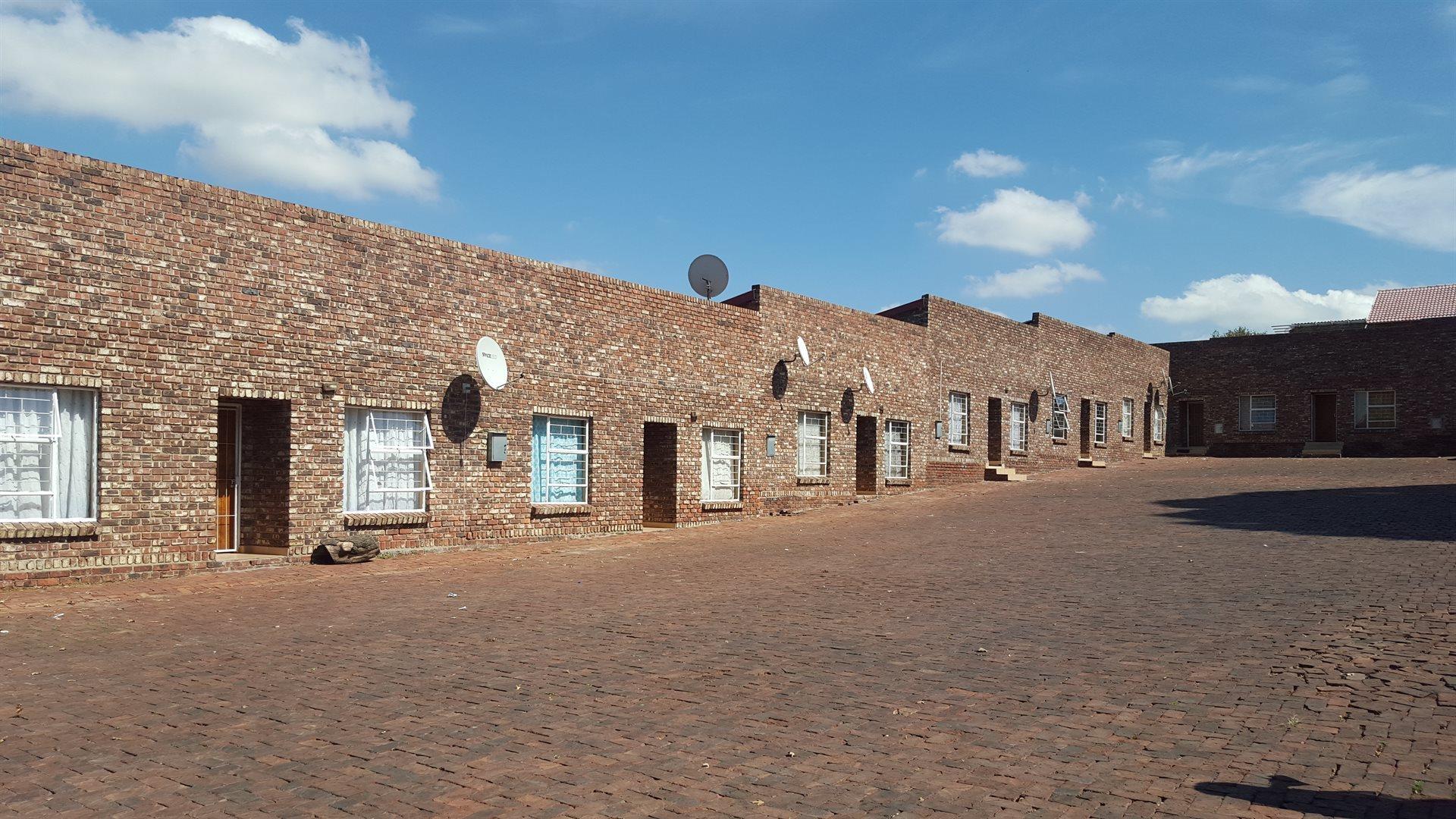 2 Bedroom Apartment / flat to rent in Ermelo P24106111479