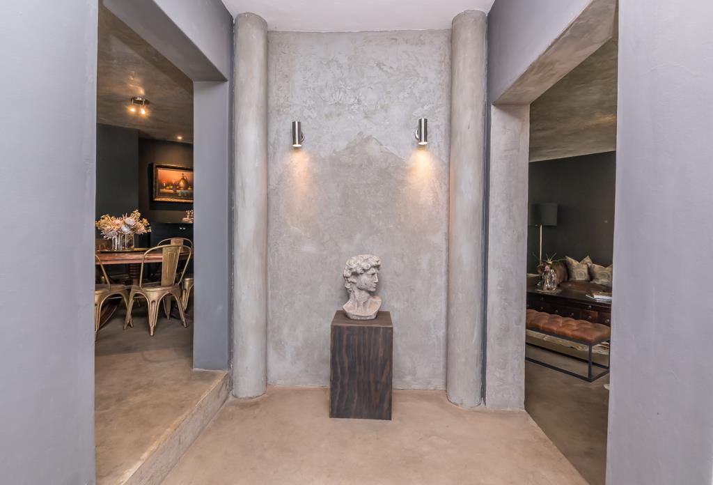 6 Bedroom House for sale in Newlands P24107315773