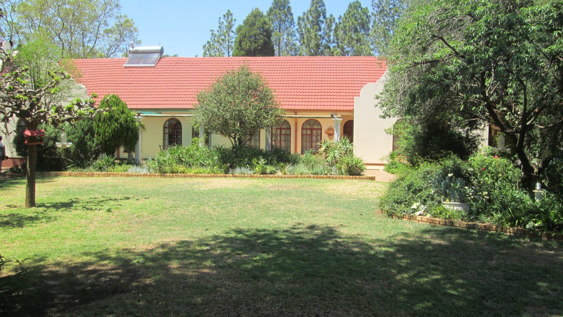 Carletonville Central Property Property and houses for sale in
