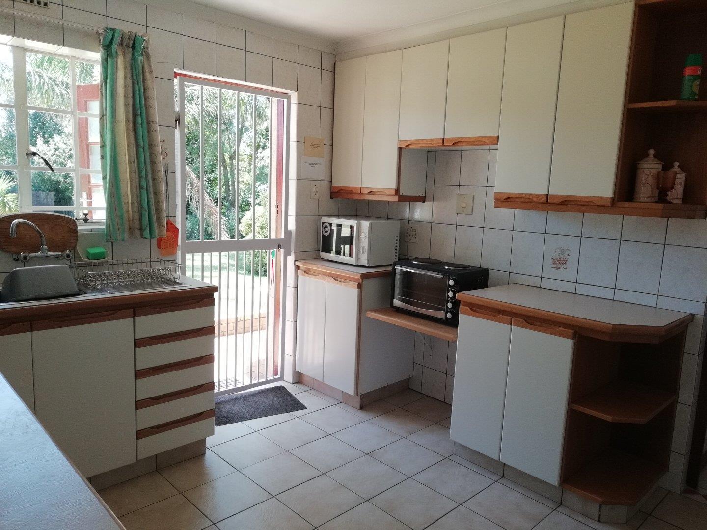 Apartments / flats to rent in Durbanville Durbanville Property
