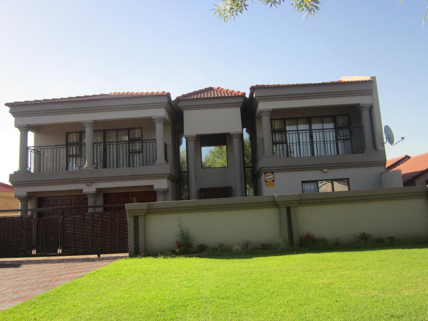 4 Bedroom House for sale in Vanderbijlpark CE 4 P24107115319