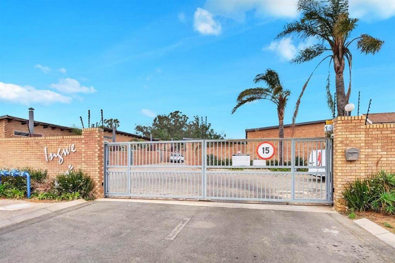 3 Bedroom House for sale in Glen Marais 2 Ingwe, Boomvaring Str P24