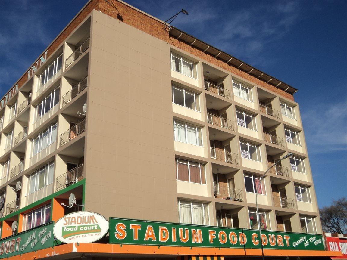 2 Bedroom Apartment / flat to rent in Willows 21 Stadium Inn, Cor