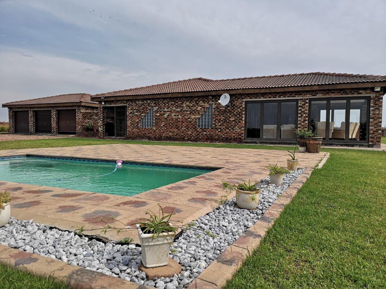 Vaal Dam Property Farm for sale in Vaal Dam Page 4