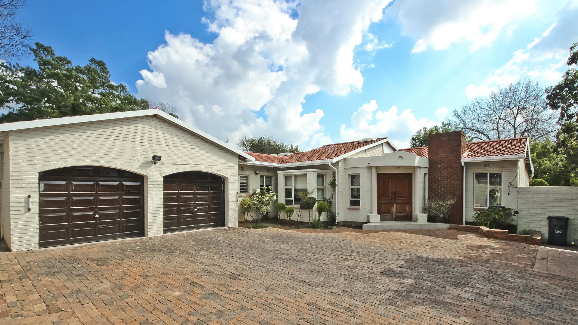 4 Bedroom House for sale in Morningside Ext 40 Ballyclare P24111225084