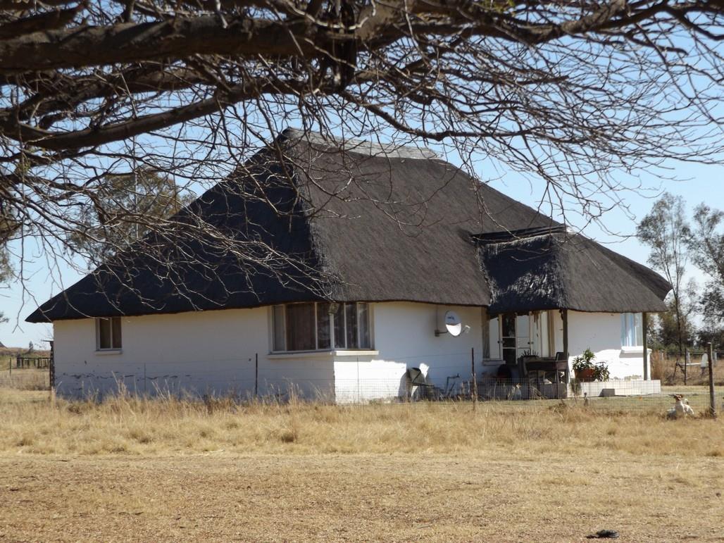 Vaal Dam Property Farm for sale in Vaal Dam Page 4