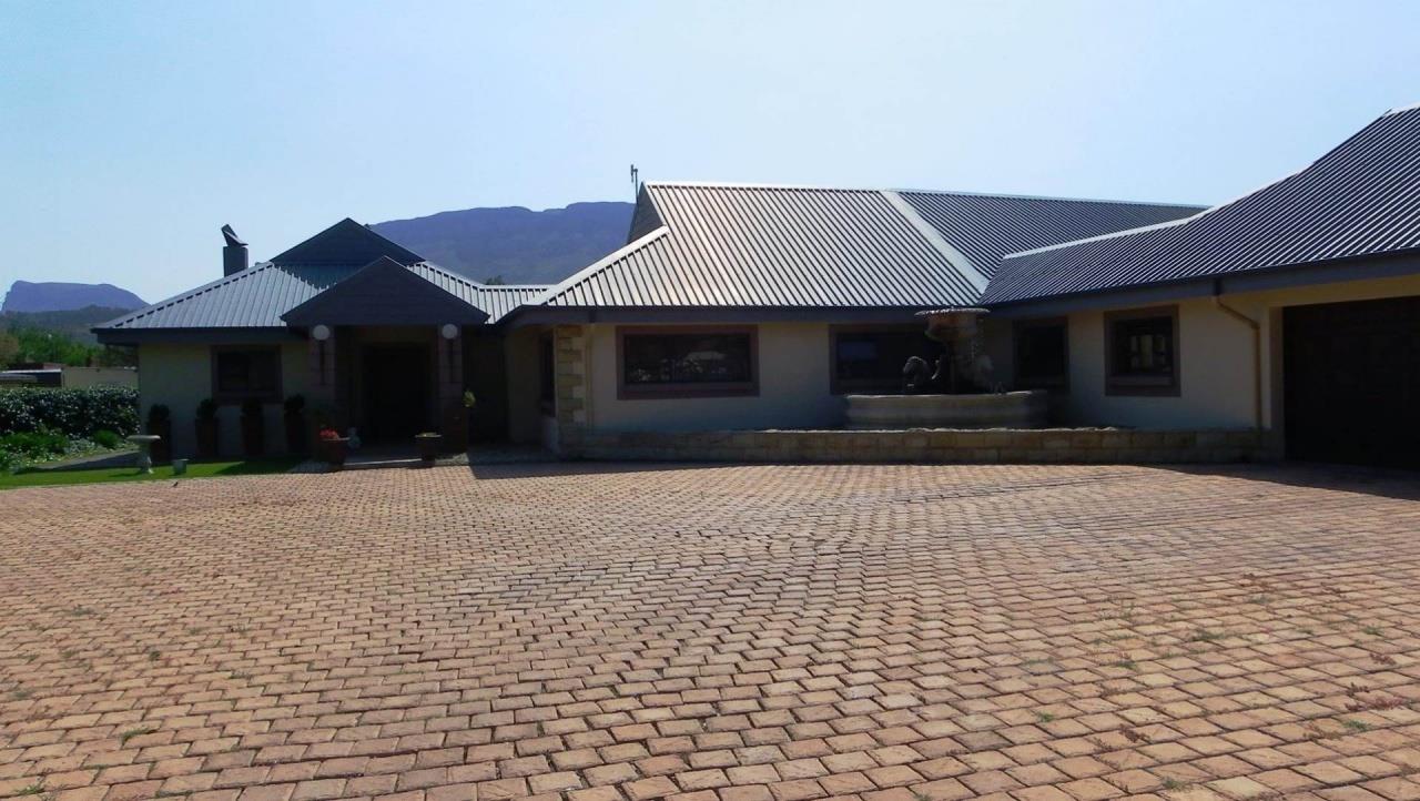 5 Bedroom House for sale in Harrismith P24107276758