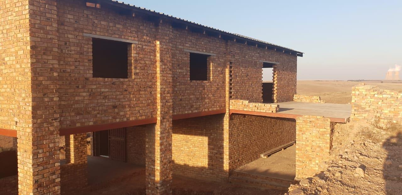 2 Bedroom House for sale in Golden Mile Estate P24112745999