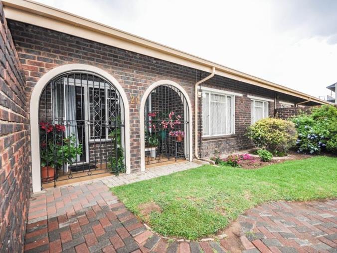 2 Bedroom Townhouse for Sale in Three Rivers