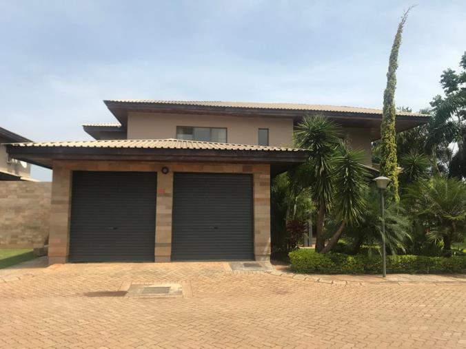 4 Bedroom House to Rent in Sunningdale