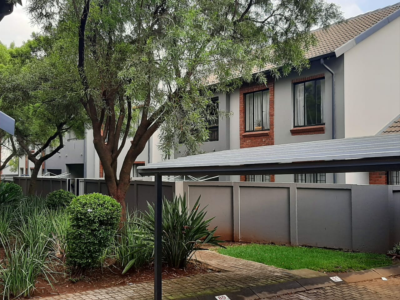 Ravenswood Property Property and houses for sale in Ravenswood