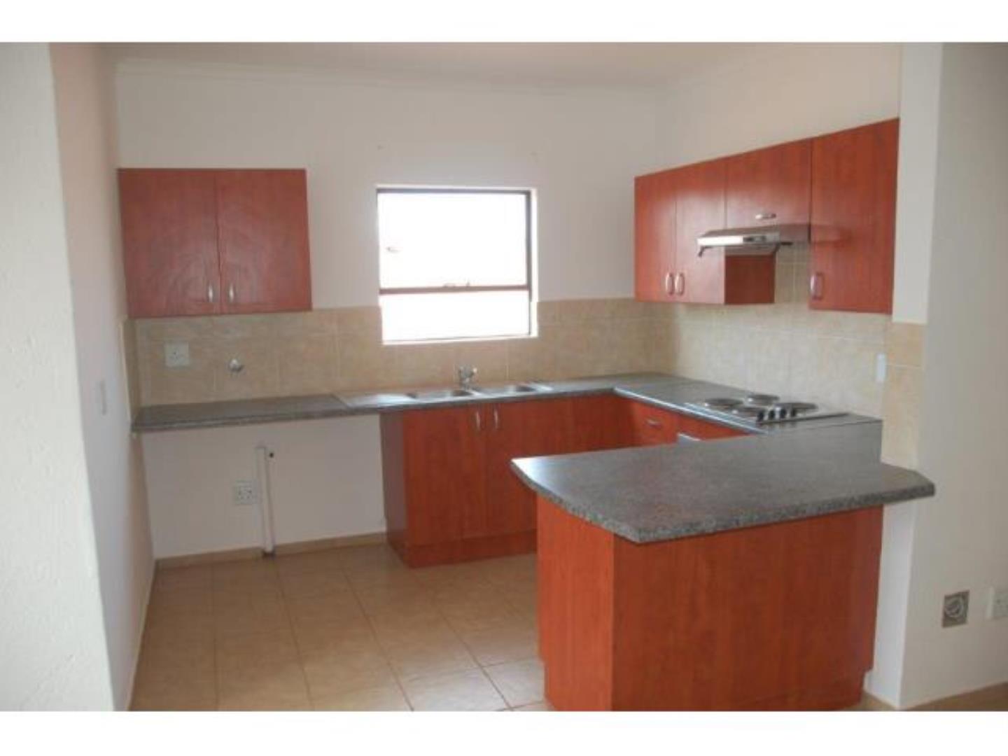 Bonaero Park Property Apartments / flats to rent in Bonaero Park