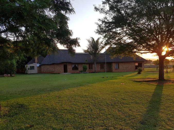 Farm for Sale in Rayton