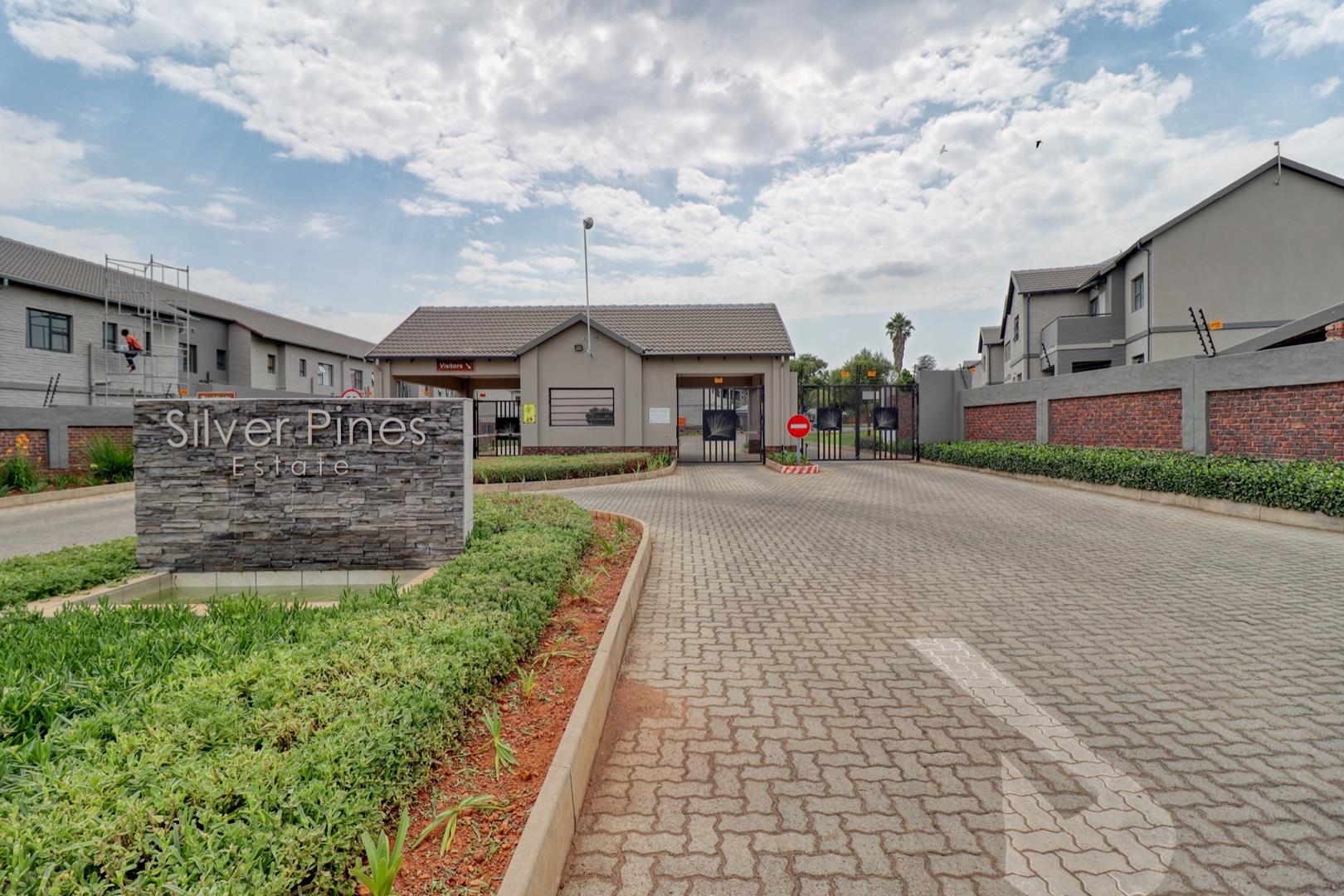 2 Bedroom Apartment / flat for sale in Rynfield AH P24108557932