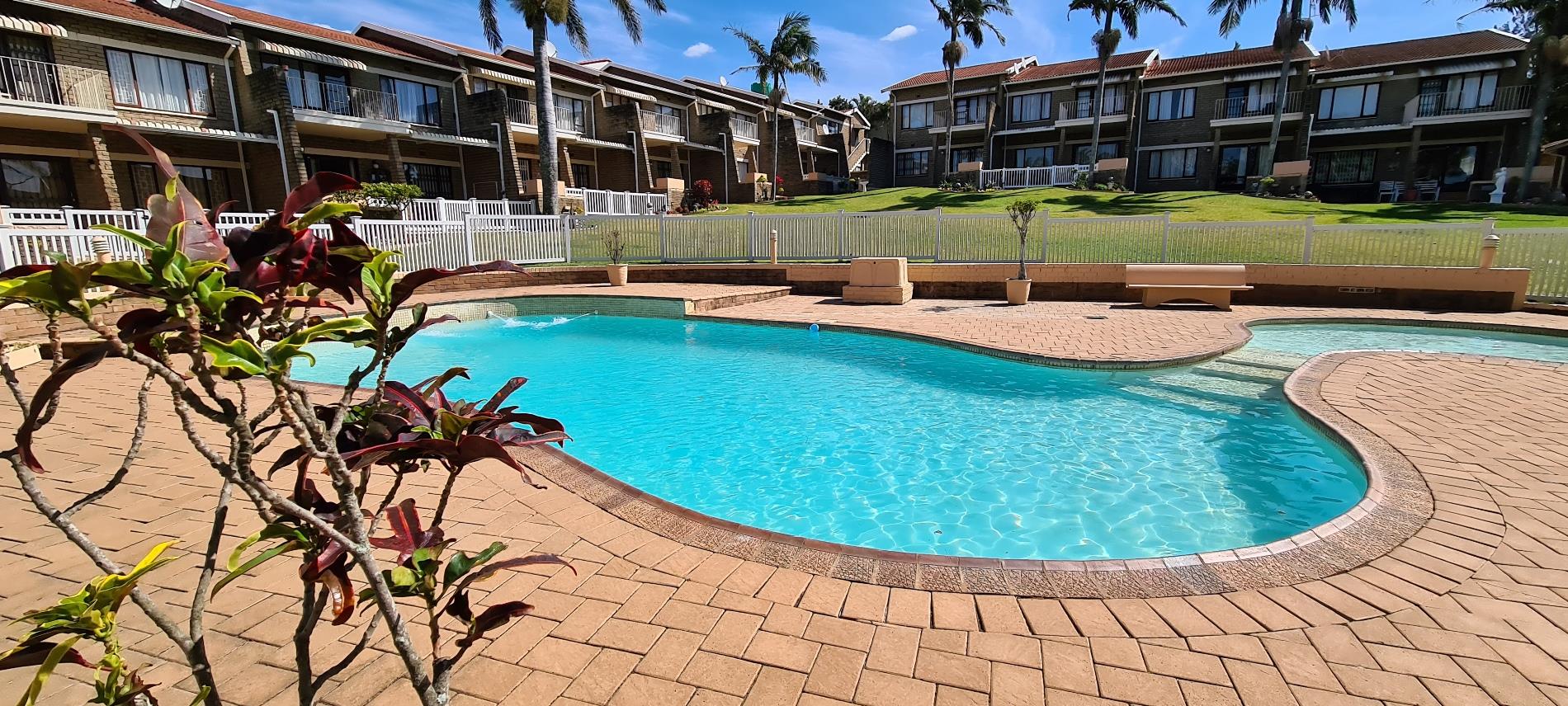 3 Bedroom Townhouse for sale in St Michaels On Sea P24107684256