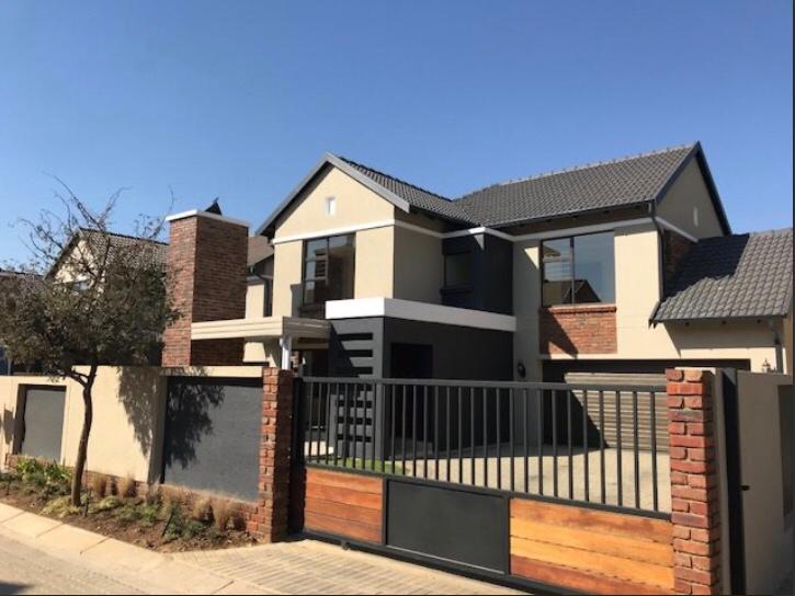 3 Bedroom House for sale in Baillie Park P24109021946