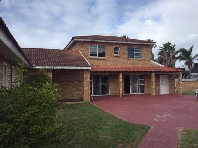 14 Bedroom House for sale in Summerstrand