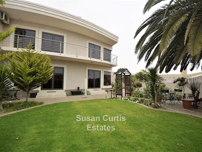 3 Bedroom Townhouse for Sale in Swakopmund Ext 9