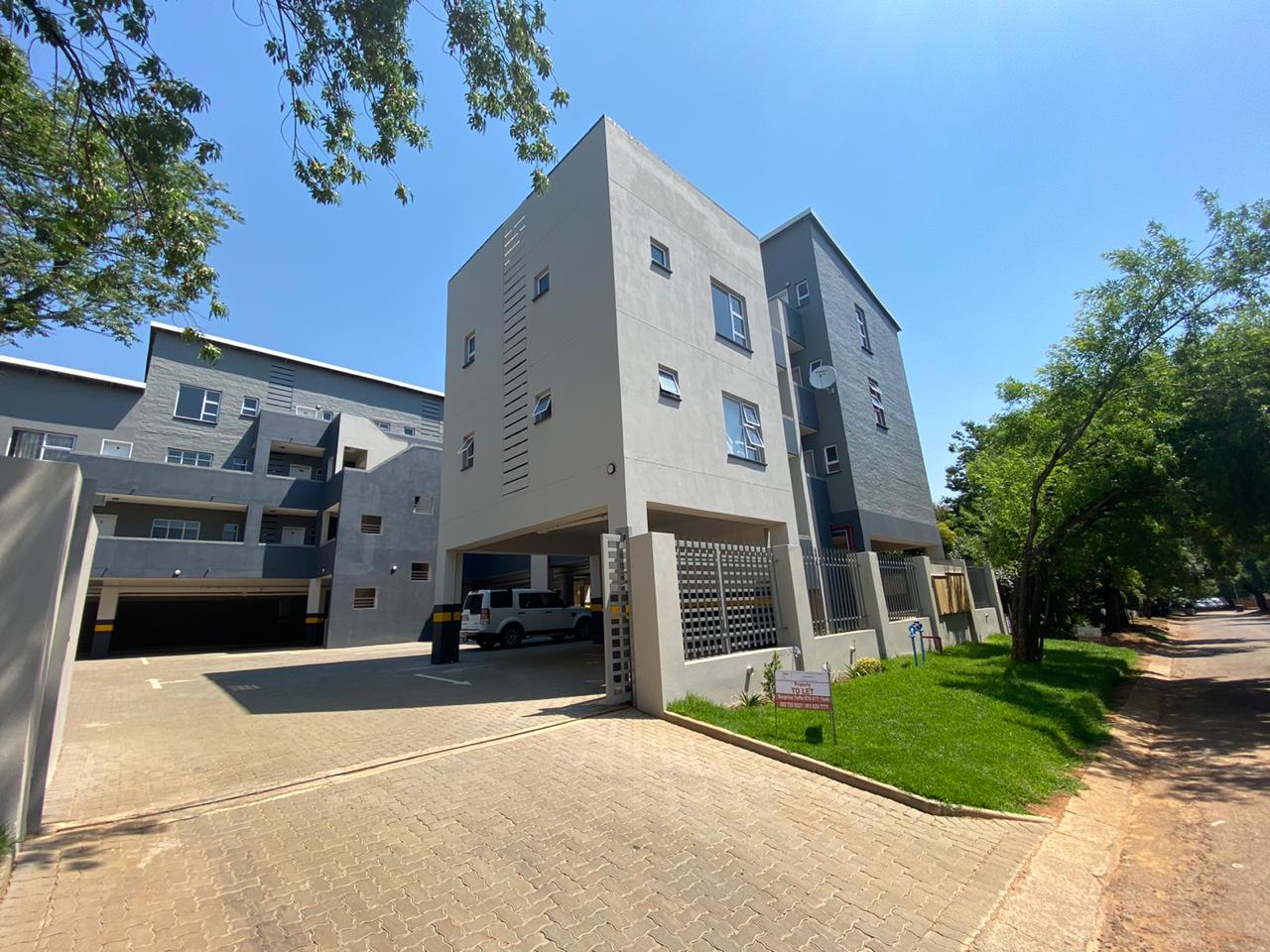 2 Bedroom Apartment / flat to rent in Windsor West 10 Princesses