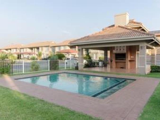 2 Bedroom Apartment / Flat for Sale in Brentwood Park