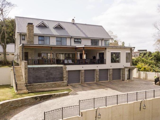 5 Bedroom House for Sale in Louis Trichardt