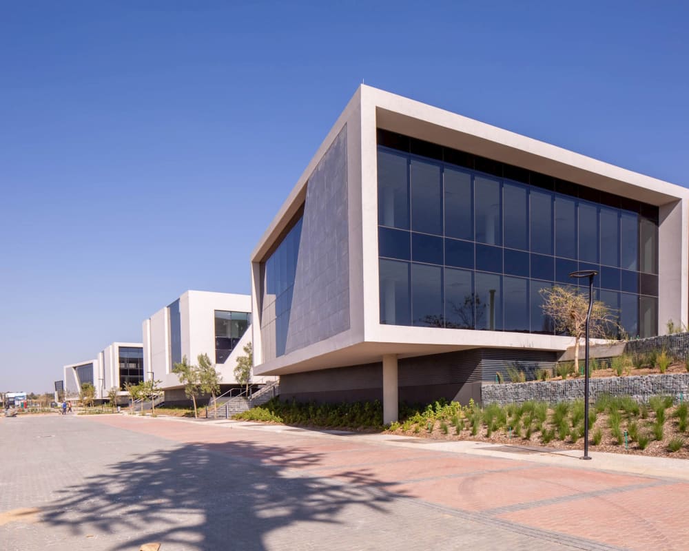 Commercial property for sale in Waterfall 1 Maxwell P24113620346