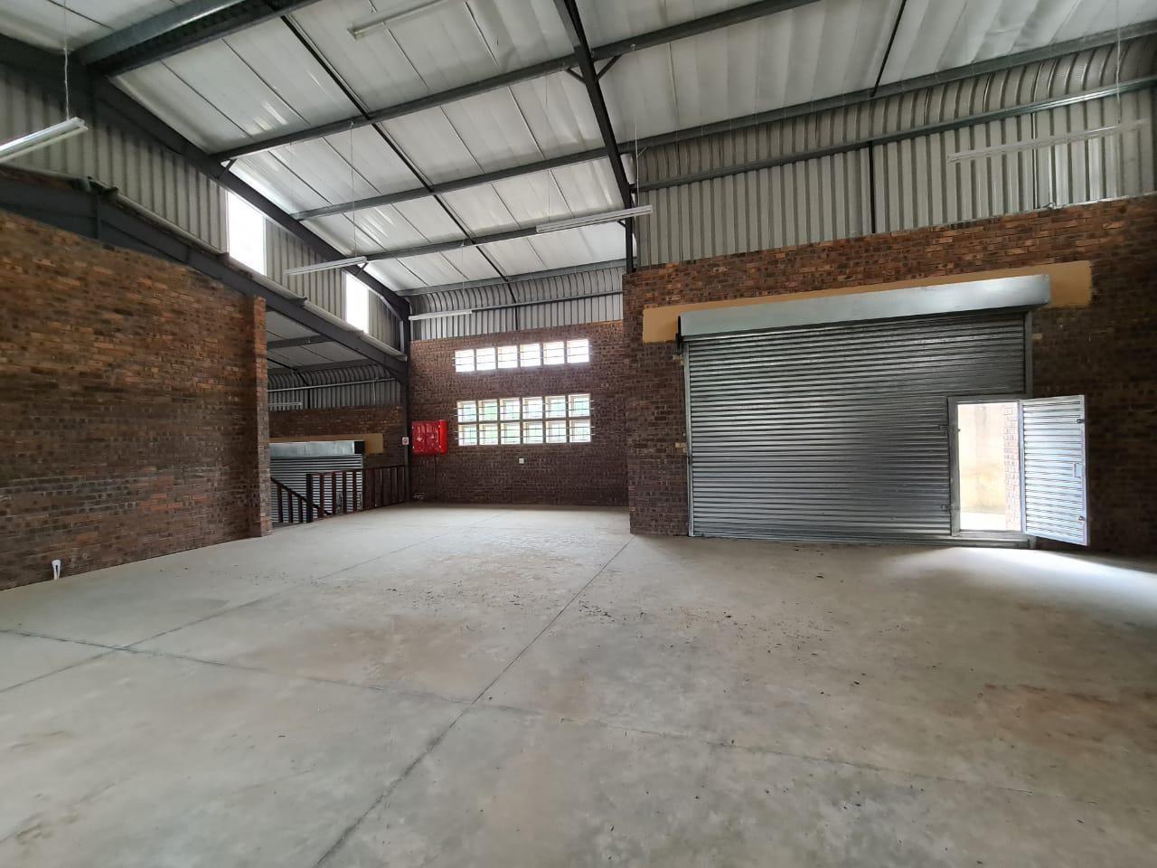 Industrial property to rent in Verulam Central P24109301738