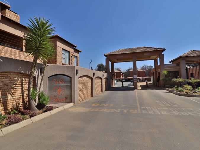 2 Bedroom House for sale in Ravenswood