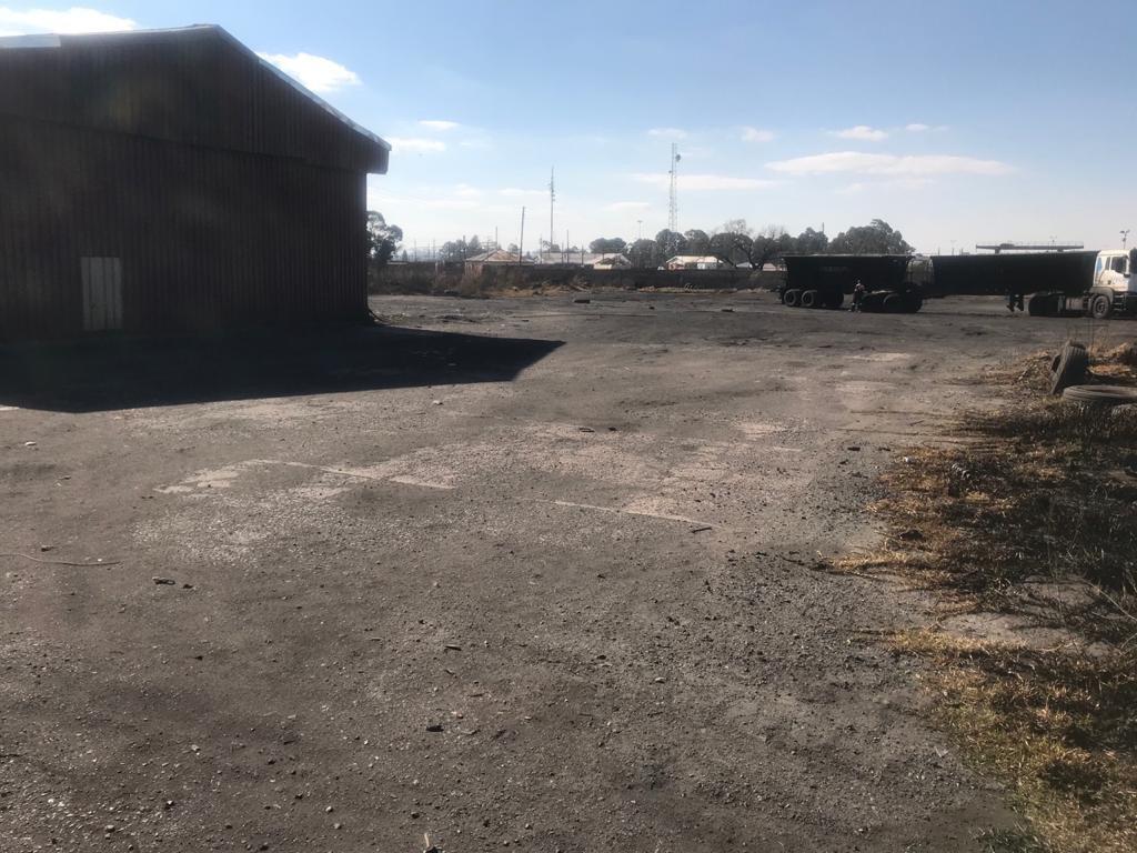 Industrial property for sale in Belfast Rural P24108888519