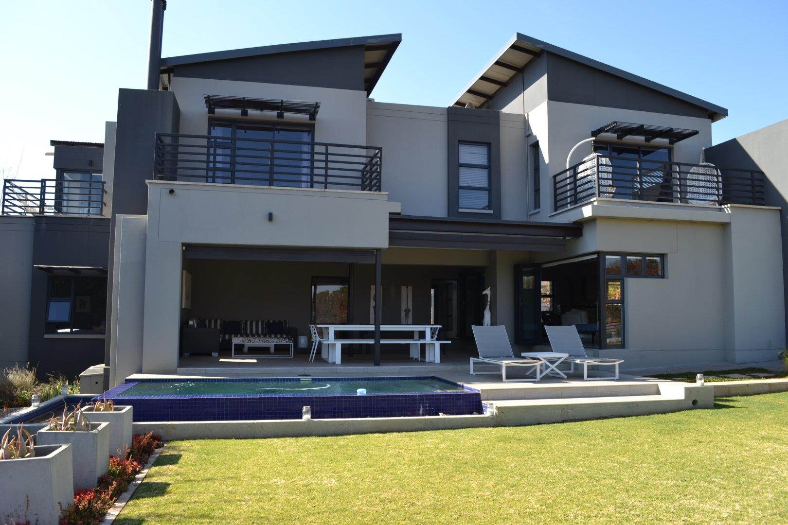 3 Bedroom House for sale in Copperleaf Estate P24112194759