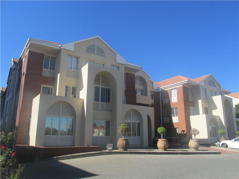 Commercial property to rent in Ferndale 156 Bram Fischer Dr P24