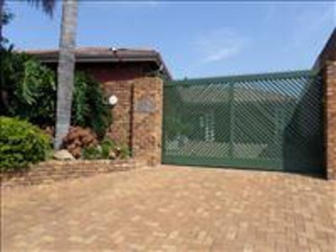 3 Bedroom House for Sale in Kempton Park Ext 5