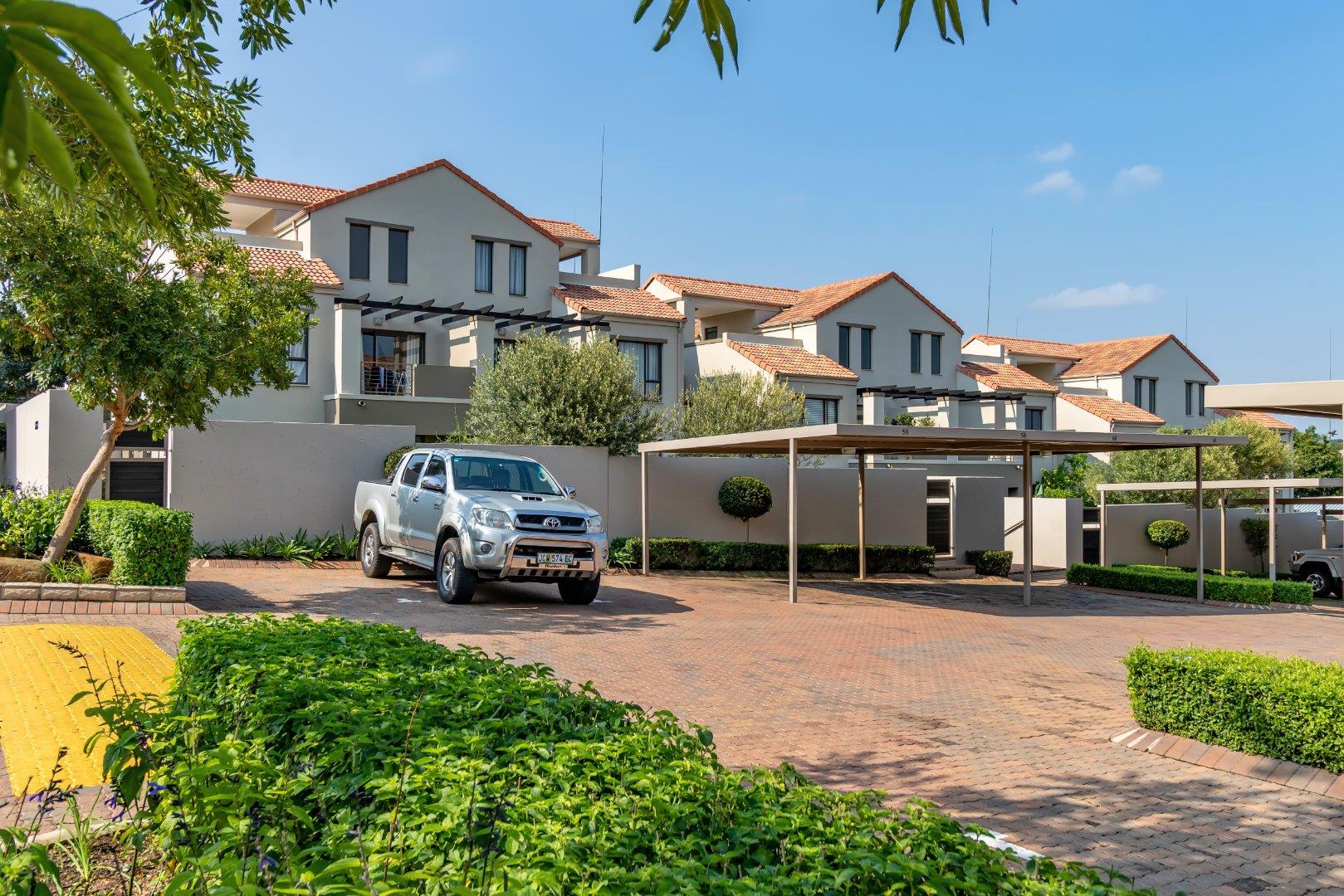 Douglasdale Property Property and houses for sale in Douglasdale