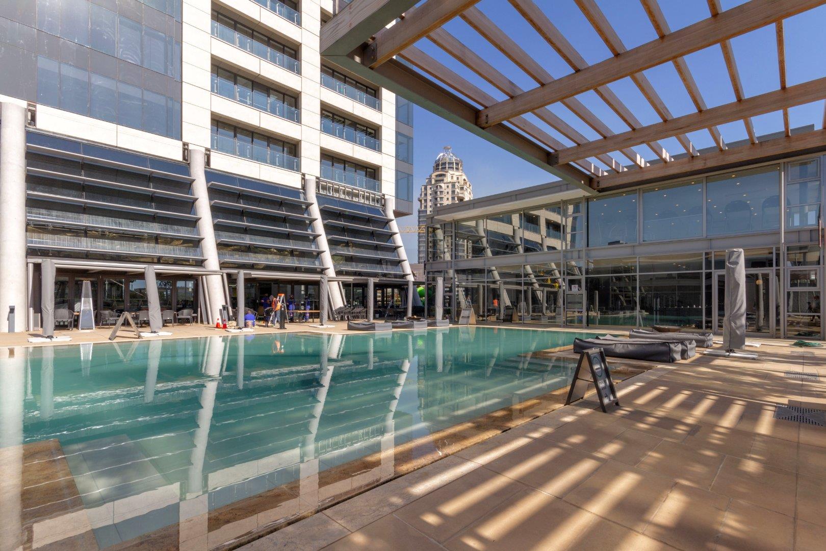 2 Bedroom Apartment / flat to rent in Sandton Central The Leonardo 75