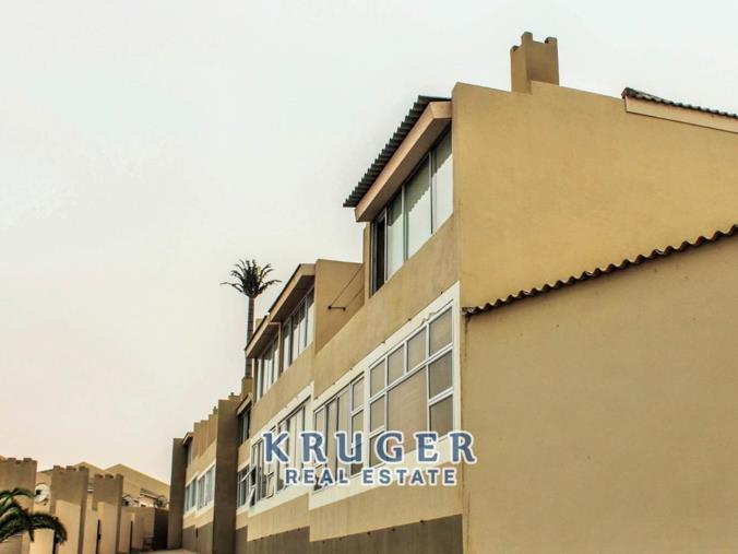 1 Bedroom Apartment / Flat for Sale in Long beach