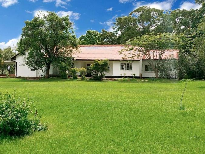 4 Bedroom House for Sale in Woodlands