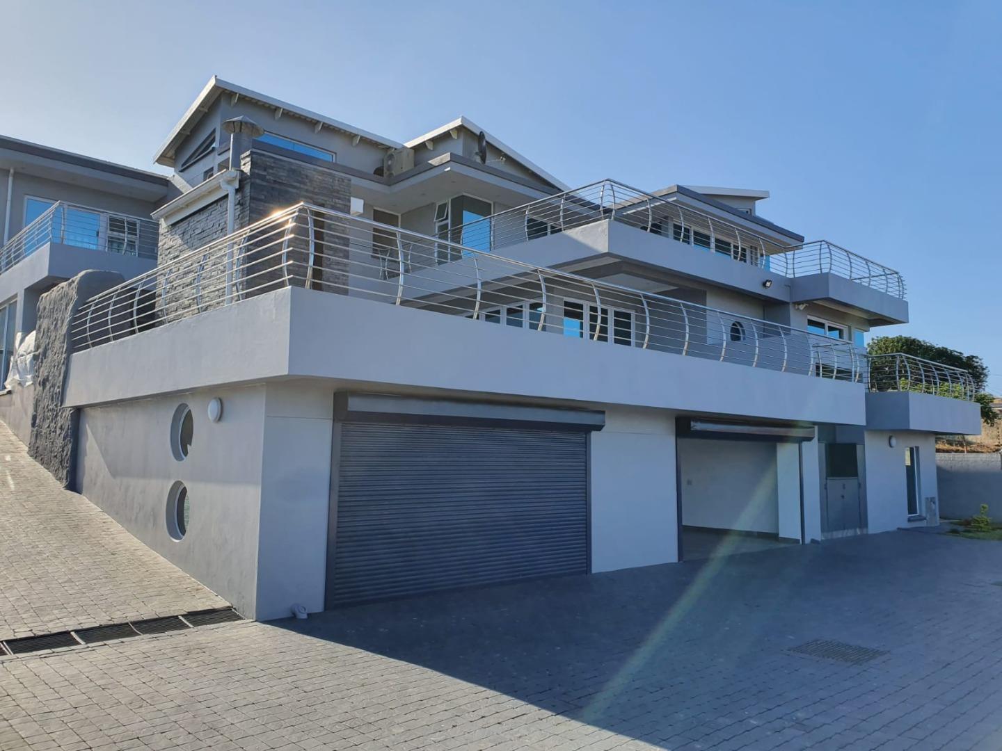 5 Bedroom House for sale in Oslo Beach P24109850978