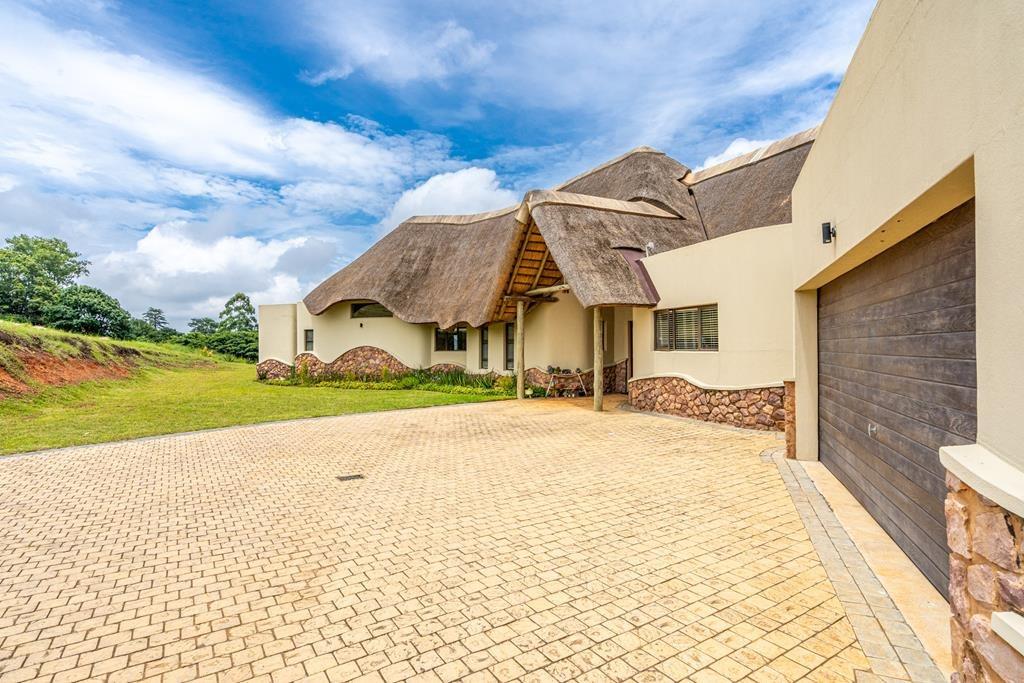 3 Bedroom Townhouse for sale in Bothas Hill Phezulu Estate, 6 Marula