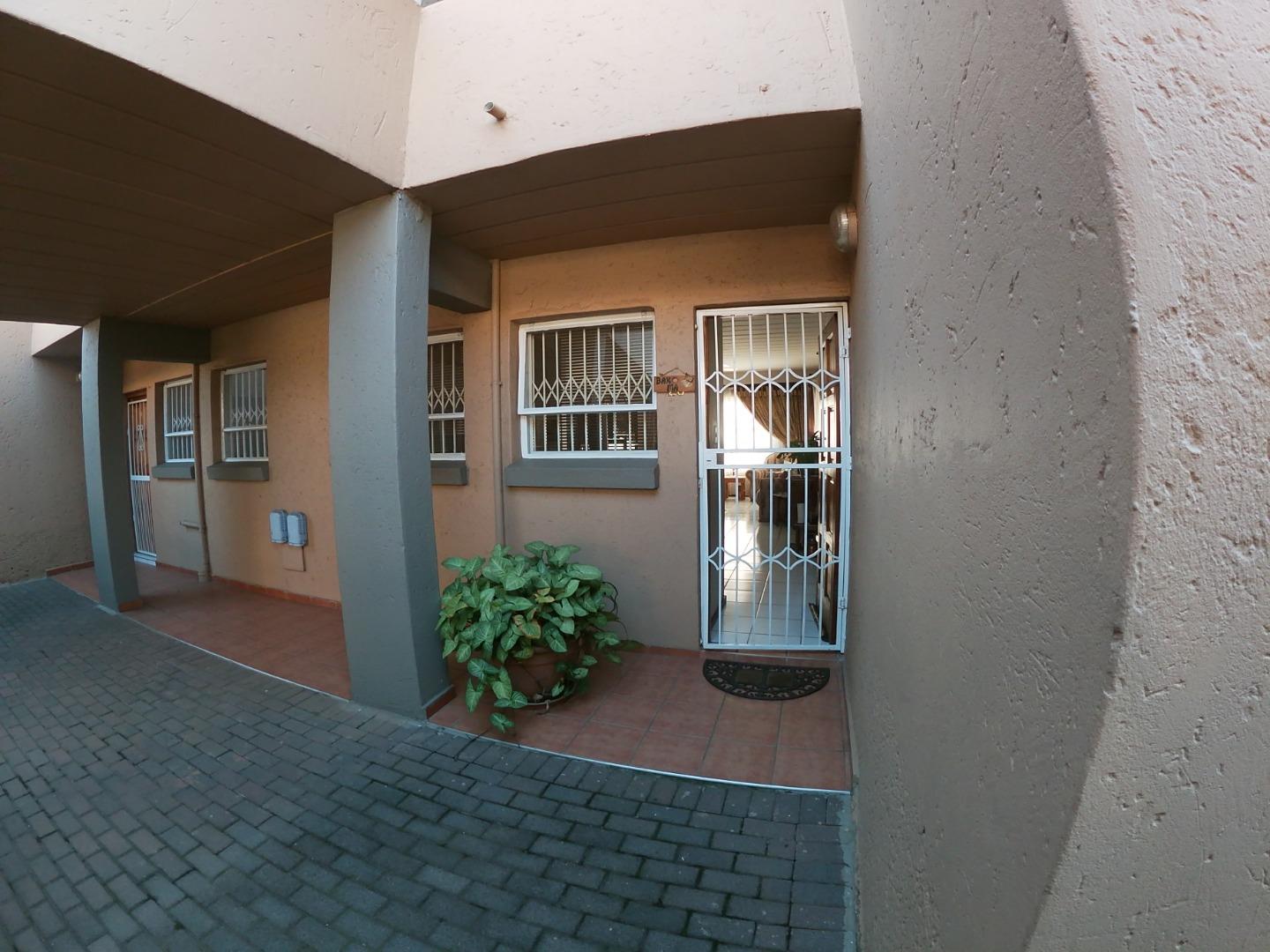 Townhouses to rent in Alberton Alberton Property