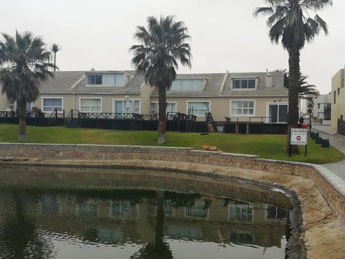 3 Bedroom Townhouse for Sale in Long beach