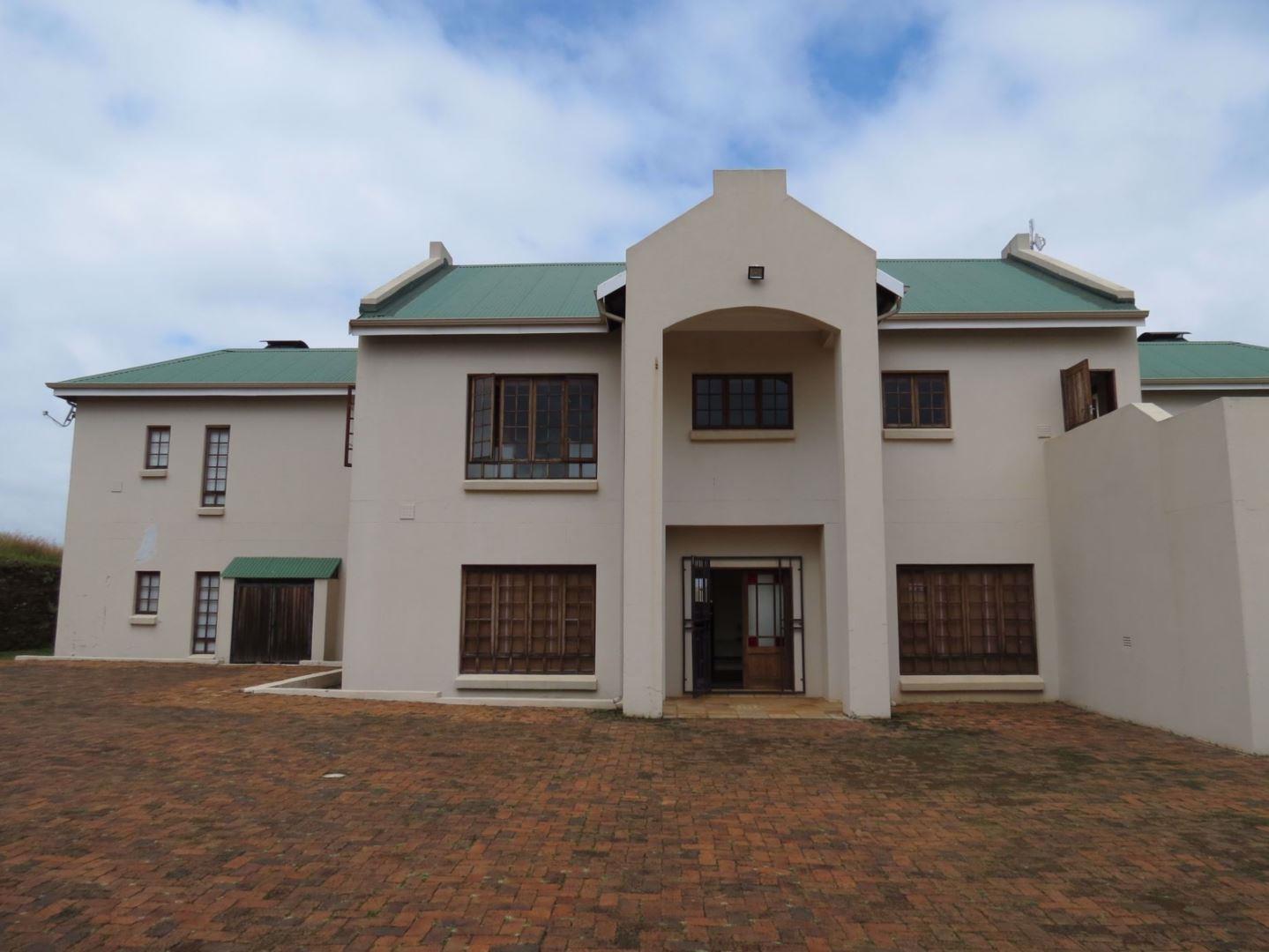 4 Bedroom House for sale in Dullstroom Teal and Trout Country Estate