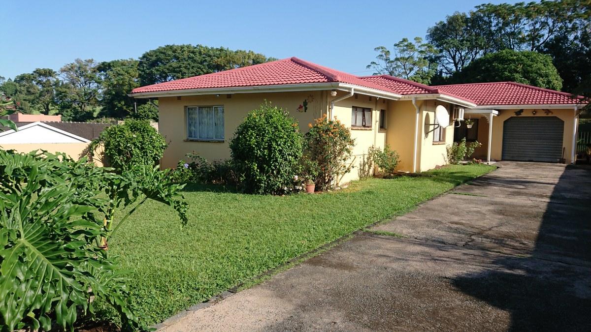 4 Bedroom House for sale in High Ridge P24112743259