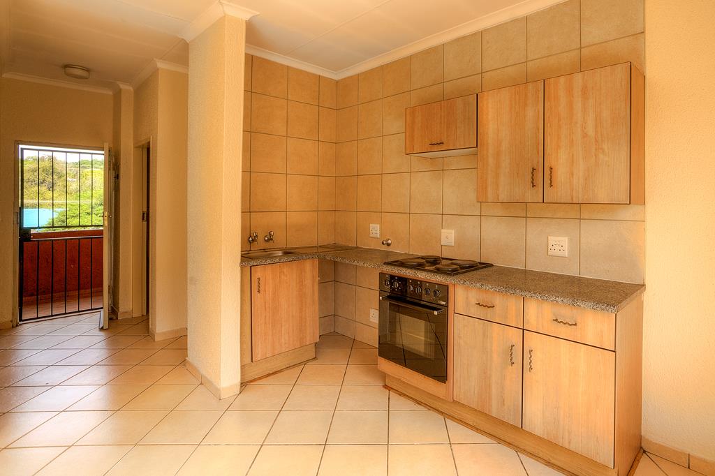 2 Bedroom Apartment / flat to rent in Philip Nel Park 631 Lievaart