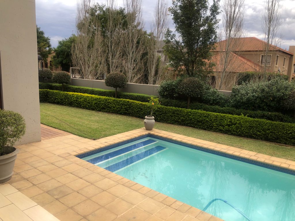 Silver Lakes Golf Estate Property Property and houses to rent in